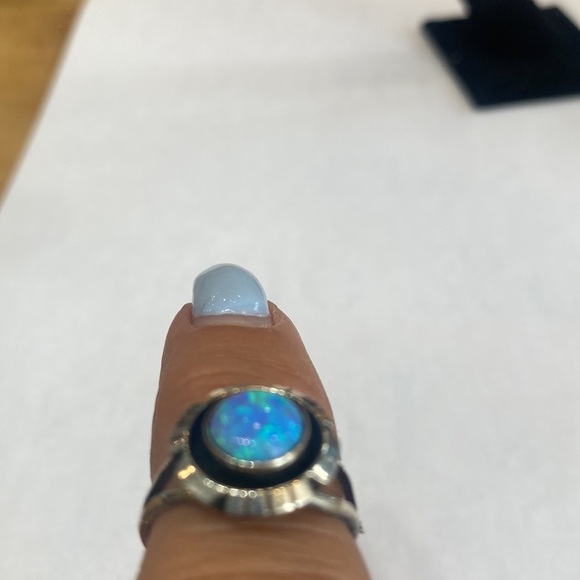 Peruvian Fire Opal and Sterling Silver Ring🌺 - Picture 5 of 5